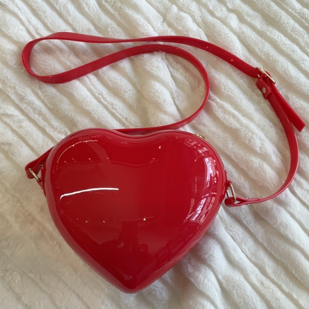 Heart jelly bag.”